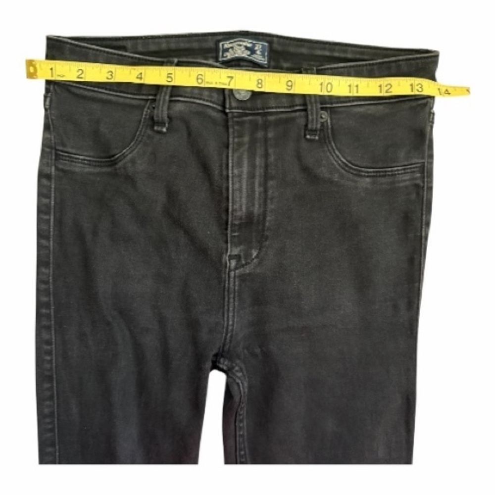 Abercrombie & Fitch Black High Rise Skinny Jeans – Size 27 - Picture 4 of 5